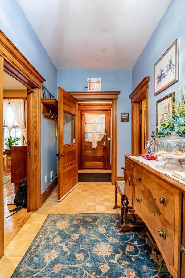 Ye Olde Walkerville Bed & Breakfast Windsor Exteriér fotografie